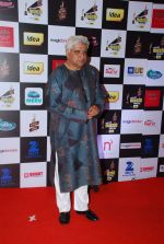 Farhan Akhtar at 7th Mirchi Music Awards in Mumbai on 26th Feb 2015 (55)_54f0700b5637f.JPG