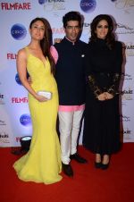 Kareena Kapoor, Manish Malhotra, Sridevi at Ciroc Filmfare Galmour and Style Awards in Mumbai on 26th Feb 2015 (486)_54f077d913a6d.JPG