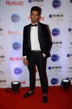 Upen Patel at Ciroc Filmfare Galmour and Style Awards in Mumbai on 26th Feb 2015 (411)_54f079c240f64.JPG
