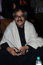 Hariharan at the launch of script writer Javed Siddiqui_s book Gulzar Pluto in Mumbai on 1st Feb 2015(66)_54f45c8ed23bd.JPG