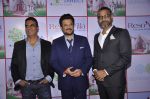 Anil Kapoor, Abhinay Deo at the launch of Resovilla in association with Disha Direct and Abhinay Deo in The Club on 2nd March 2015 (29)_54f57a473662c.JPG