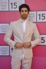 at Lakme Fashion Week preview in Palladium on 3rd March 2015 (73)_54f702bdcc3a7.JPG