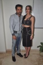 Emraan Hashmi, Amyra Dastur at Mr. X first look launch in Mumbai on 4th March 2015 (31)_54f8412a41a18.JPG