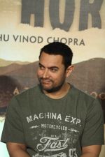 Aamir Khan at the trailer launch of Vidhu Vinod Chopra_s maiden Hollywood film Broken Horses in PVR Cinemas on 10th March 2015 (9)_5500064f852cf.JPG