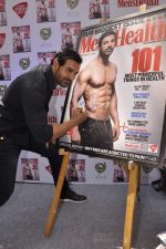 John Abraham launches Men_s Health March cover in Olive on 11th March 2015 (35)_550156eb0f1a4.JPG