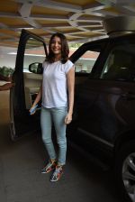 Anushka Sharma snapped in customised NH10 shoes on 12th March 2015 (4)_5502aadd7d70b.JPG