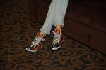 Anushka Sharma snapped in customised NH10 shoes on 12th March 2015 (6)_5502aade5841d.JPG