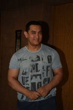 Aamir Khan celebrates his 50th birthday with media in Mumbai on 13th March 2015 (7)_55042567a92c9.JPG