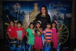 Farah Khan with her kids at Cindrella screening in Mumbai on 13th March 2015 (5)_55042a12d666c.JPG