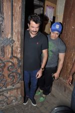 Aamir Khan meets Anil Kapoor at his home on 16th March 2015 (3)_5507ef2da0231.JPG