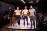 at Arvind Jeans fashion show in Mumbai on 16th March 2015 (1)_5507efcd77ad0.jpg