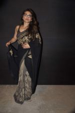 Rani Mukherjee at Sabyasachi show in Byculla on 17th March 2015 (185)_55094fdc77a5e.JPG