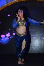 at the launch of Zee TV_s Dance India Dance Super Mom in Mumbai on 17th March 2015 (58)_55094b2d78acb.JPG