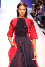 Model walks the ramp for KaSha Show at Lakme Fashion Week 2015 Day 1 on 18th March 2015 (6)_550aa2797d5cd.JPG