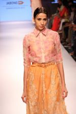 Model walks the ramp for Verb by Pallavi Singhee at Lakme Fashion Week 2015 Day 1 on 18th March 2015 (42)_550aad179a2a3.JPG