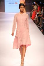 Model walks the ramp for Verb by Pallavi Singhee at Lakme Fashion Week 2015 Day 1 on 18th March 2015 (49)_550aad2047626.JPG
