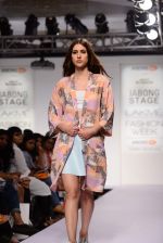 Model walks the ramp for Jabong Presents Miss Bennett London Show at Lakme Fashion Week 2015 Day 2 on 19th March 2015 (150)_550c06367ce86.JPG