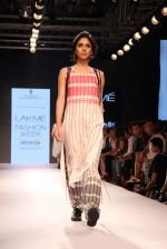 Model walks the ramp for Mayank and Shraddha Nigam Show at Lakme Fashion Week 2015 Day 2 on 19th March 2015 (68)_550c0771cfd08.JPG