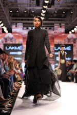 Model walks the ramp for Raghavendra Rathore Show at Lakme Fashion Week 2015 Day 2 on 19th March 2015 (83)_550c0b1366ad3.JPG
