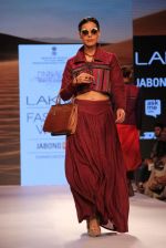 Model walks the ramp for Shruti Sancheti Show at Lakme Fashion Week 2015 Day 2 on 19th March 2015 (92)_550c13aa8ff5f.JPG