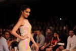 Shraddha Kapoor walks the ramp for Jabong Presents Miss Bennett London Show at Lakme Fashion Week 2015 Day 2 on 19th March 2015 (454 (461)_550c05c514416.JPG