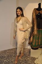 Jacqueline Fernandez at Anand Kabra_s fashion installation at Lakme Fashion Week on 21st March 2015 (84)_550ea8fe9d5b0.JPG