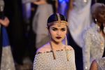 Model walk the ramp for Anamika Khanna Grand Finale Show at Lakme Fashion Week 2015 Day 5 on 22nd March 2015  (224)_550fe18b1ede6.JPG