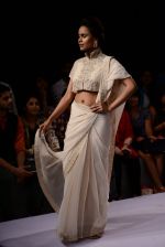 Model walk the ramp for Ridhi Mehra Show at Lakme Fashion Week 2015 Day 5 on 22nd March 2015 (82)_551009b5710be.JPG