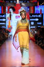 Model walk the ramp for Tarun Tahiliani Show at Lakme Fashion Week 2015 Day 5 on 22nd March 2015 (157)_550fdea630f2c.JPG