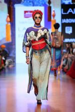 Model walk the ramp for Tarun Tahiliani Show at Lakme Fashion Week 2015 Day 5 on 22nd March 2015 (209)_550fdf1ea8fe0.JPG