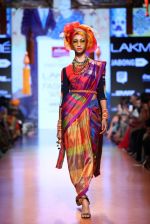 Model walk the ramp for Tarun Tahiliani Show at Lakme Fashion Week 2015 Day 5 on 22nd March 2015 (243)_550fdf5aaa744.JPG