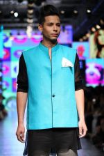 Model walk the ramp for Wendell Rodricks Show at Lakme Fashion Week 2015 Day 5 on 22nd March 2015 (204)_550fde9fe9837.JPG