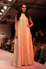 Neha Dhupia walk the ramp for RRISO Show at Lakme Fashion Week 2015 Day 5 on 22nd March 2015 (135)_55100812339b5.JPG