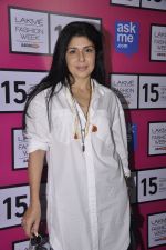 on Day 5 at Lakme Fashion Week 2015 on 22nd March 2015 (16)_550fdeda038a9.JPG