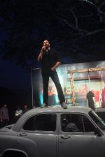 Akshay Kumar at the launch of trailer of Gabbar Is Back in Mumbai on 23rd March 2015 (46)_55112e585179d.JPG