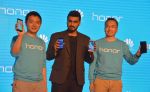 Arjun Kapoor launch honour 6 plus and honor  4X smartphone at tajplace in new delhi on 24th March 2015 (2)_551279e208db1.jpg