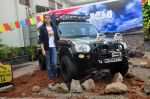 Gul Panag at Mahindra & Discovery Off Road With Gul Panag series launch in Mumbai on 25th March 2015 (20)_5513cc6a498a0.JPG