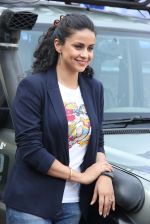 Gul Panag at Mahindra & Discovery Off Road With Gul Panag series launch in Mumbai on 25th March 2015 (56)_5513cce7dd8dd.JPG