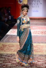 Model walk the ramp for JJ Valaya on day 1 of Amazon India Fashion Week on 25th March 2015 (181)_5513cf977b39a.JPG