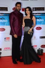 Abhishek Bachchan, Aishwarya Rai Bachchan at HT Mumbai_s Most Stylish Awards 2015 in Mumbai on 26th March 2015 (1122)_5515437a5072a.JPG