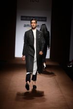 Model walk the ramp for Abraham Thakore on day 2 of Amazon India Fashion Week on 26th March 2015 (31)_551527148a747.JPG