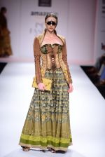 Model walk the ramp for Virtues on day 4 of Amazon India Fashion Week on 28th March 2015 (67)_5517e3b7bc646.JPG