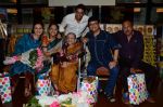 Sachin Pilgaonkar, Tinnu Anand, Sarita Joshi, Anup Soni, Juhi Babbar at Susheela Pathak_s Great Grandma_s Kitchen Secret Book Launch in Mumbai on 29th March 2015 (54)_5519156dcccd1.JPG