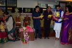 Sarita Joshi, Sachin Pilgaonkar, Tinnu Anand at Susheela Pathak_s Great Grandma_s Kitchen Secret Book Launch in Mumbai on 29th March 2015 (32)_551915d64cb27.JPG