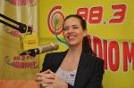 Kalki Koechlin promote Margarita With a Straw at Radio Mirchi studio on 30th March 2015 (5)_551a4a52907c7.JPG