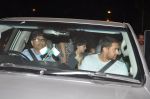 Aamir Khan_s dinner out with his family and kids in Mumbai on 2nd April 2015 (14)_551e5705c0e7d.JPG