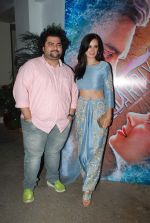 Kavin Dave and Evelyn Sharma launched the trailer of Ishqedarriyaan in Mumbai on 7th April 2015 (12)_5524f3b926bf0.JPG