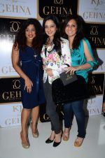 Amy Billimoria, Munisha Khatwani, RJ Malishka at the Launch of Karan Johar_s special edition Holiday Line by Gehna Jewellers in Mumbai on 13th April 2015 (16)_552cecfd2c880.JPG