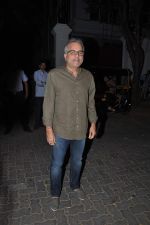 at Dil Dhadakne Do bash hosted by Anil Kpaoor in Mumbai on 13th April 2015 (65)_552cee9913587.JPG