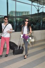 Aanchal Kumar depart to Goa for Planet Hollywood Launch in Mumbai Airport on 14th April 2015 (70)_552e4d3b6e086.JPG